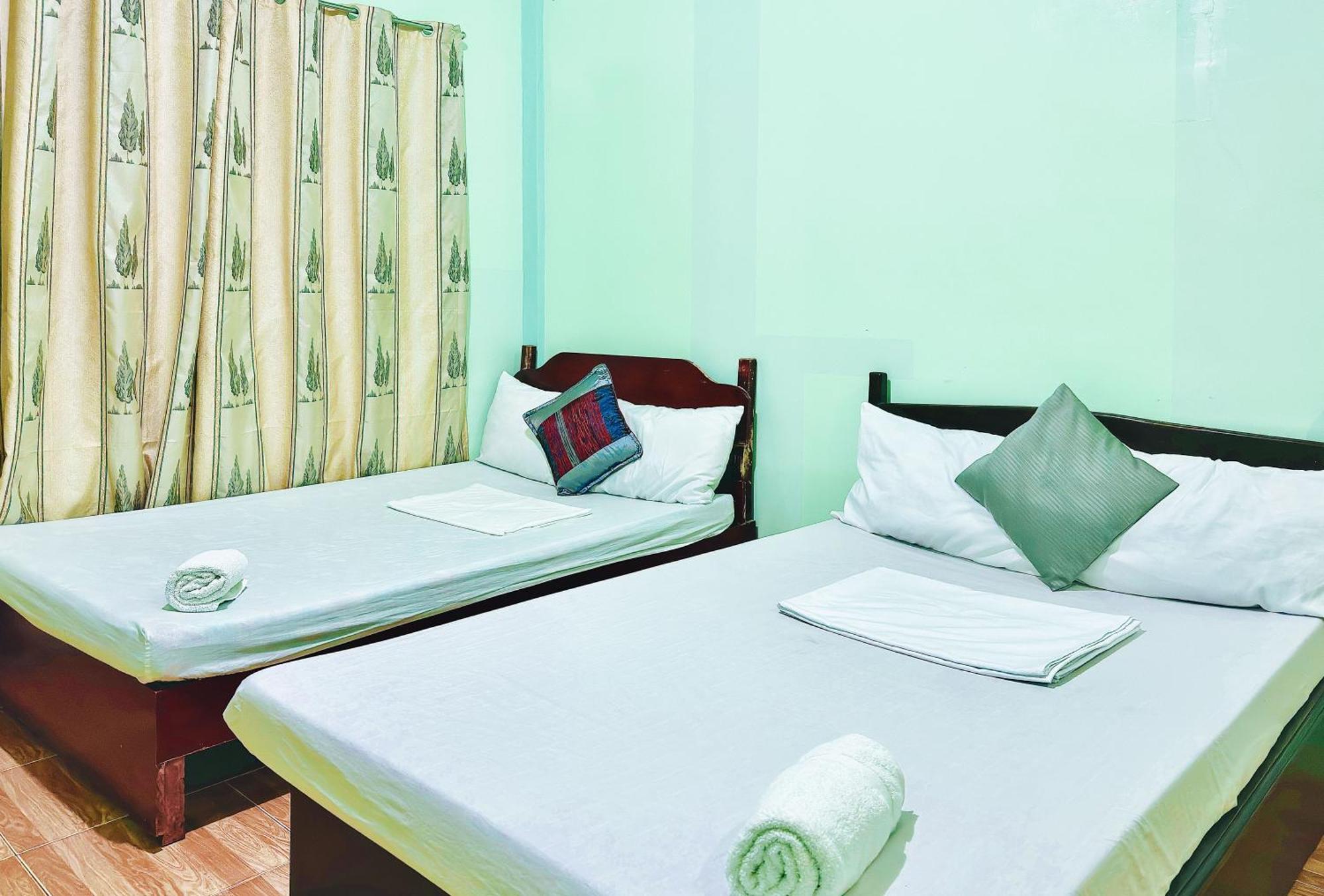 En Gedi Beach Resort By Reddoorz Iba Εξωτερικό φωτογραφία